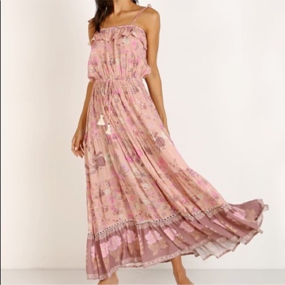 Dresses & Skirts - Boho Gypsy Maxi Dress